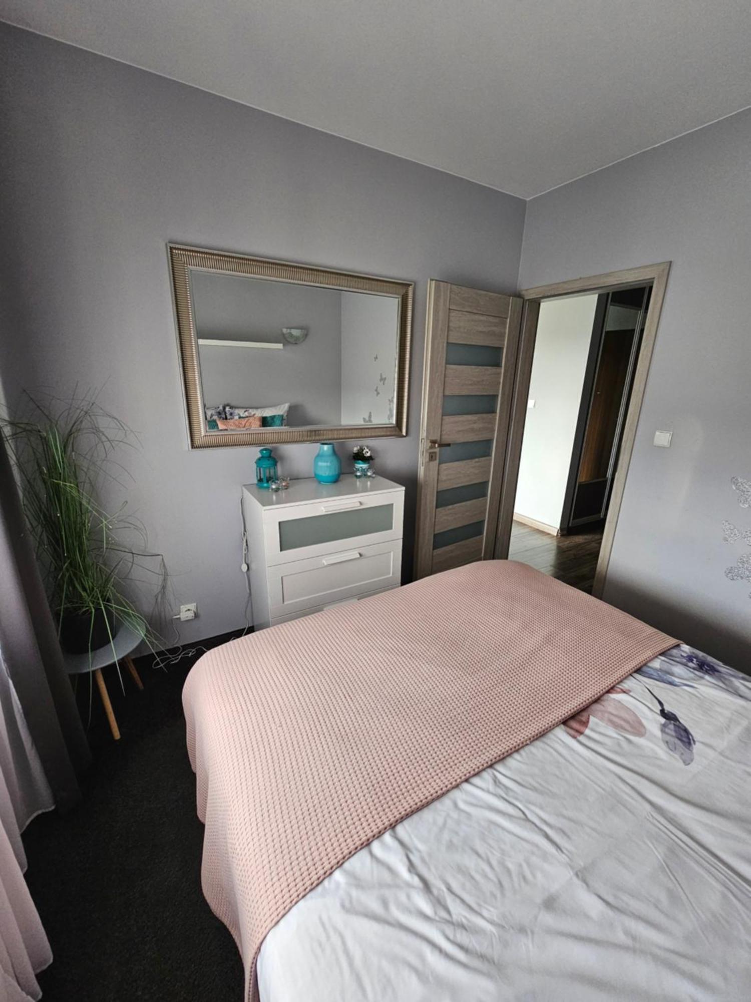 Przytulny Apartament Do Wynajecia Reda Extérieur photo